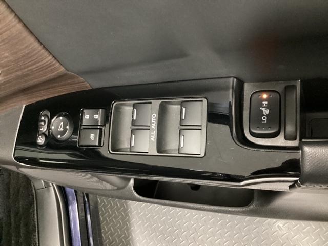 オデッセイ アブソルート・ＥＸ　７人乗り　ワンオーナー　前後ドライブレコーダー　ＥＴＣ２．０　フルセグＴＶ　ＤＶＤ再生　シートヒーター　光触媒抗菌消臭施工済　パーキングサポート　シ－トヒ－タ－　バックモニター　革シート　ＷＡＣ（21枚目）