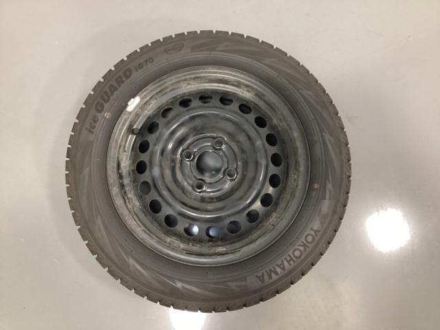 フィット e:HEVホーム ワンオーナー 中古スタッドレスタイヤ、純正メモリーナビ、ドライブレコーダー前後装着+ETC付 当社デモカー 前後誤発進抑制機能 クリソナ 助手席エアバッグ 運転席エアバッグ 1オナ LEDライト(3枚目)