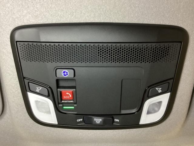 フィット e:HEVホーム ワンオーナー 中古スタッドレスタイヤ、純正メモリーナビ、ドライブレコーダー前後装着+ETC付 当社デモカー 前後誤発進抑制機能 クリソナ 助手席エアバッグ 運転席エアバッグ 1オナ LEDライト(8枚目)