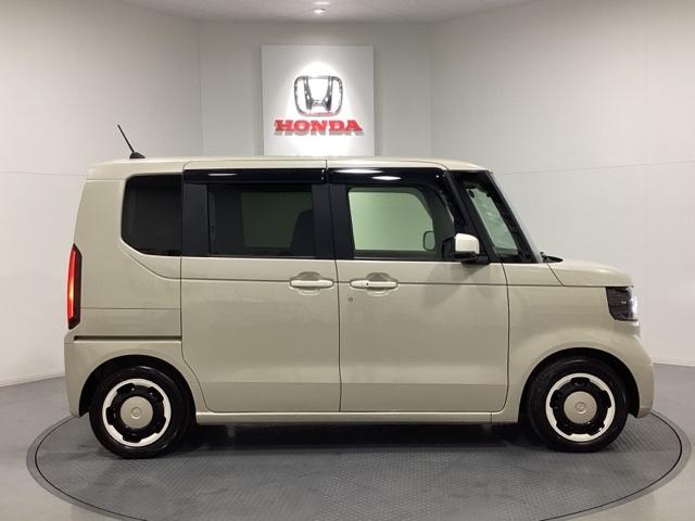 Ｎ－ＢＯＸ ファッションスタイル　ワンオーナー　中古スタッドレスタイヤ、純正メモリーナビ、ドライブレコーダー前後装着＋ＥＴＣ付　フルセグＴＶ　コネクト対応ナビ　ＤＶＤ再生　ソナー　盗難防止装置　スマートキ　ＵＳＢポート　ＬＥＤランプ（6枚目）