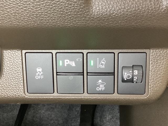 Ｎ－ＷＧＮ Ｌ　ワンオーナー　シートヒーター　ＤＶＤ再生　中古スタッドレスタイヤ、純正メモリーナビ、ドライブレコーダー前後装着＋ＥＴＣ付　Ｐセンサー　誤発進抑制　バックカメラ　ベンチシート　盗難防止システム　ＡＢＳ（16枚目）