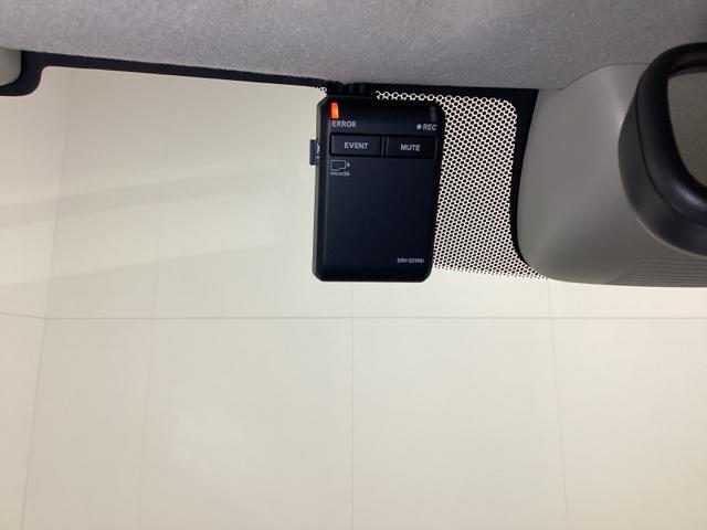 Ｎ－ＷＧＮ Ｌ　ワンオーナー　シートヒーター　ＤＶＤ再生　中古スタッドレスタイヤ、純正メモリーナビ、ドライブレコーダー前後装着＋ＥＴＣ付　Ｐセンサー　誤発進抑制　バックカメラ　ベンチシート　盗難防止システム　ＡＢＳ（18枚目）