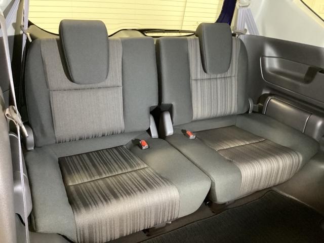 フリードハイブリッド ハイブリッド・Ｇホンダセンシング　６人乗り　ワンオーナー　フルセグＴＶ　ＤＶＤ再生　ＥＴＣ　光触媒抗菌消臭施工済　軽減ブレーキ　キーフリーシステム　１オ－ナ－　ＥＣＯＮ　後カメラ　Ａクルーズ　ＬＥＤヘッドランプ　横滑防止　３列シート（20枚目）