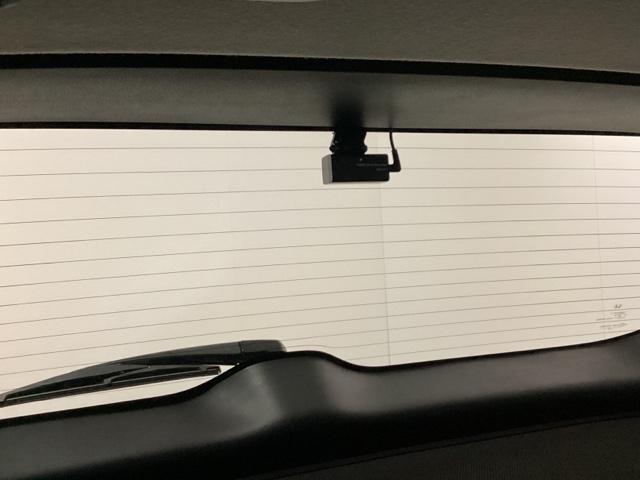 ヴェゼル ハイブリッドＸ・ホンダセンシング　ワンオーナー　前後ドライブレコーダー（社外）　シートヒーター　ＥＴＣ　フルセグＴＶ　ＤＶＤ再生　光触媒抗菌消臭施工済　シ－トヒ－タ－　横滑防止　Ｒカメラ　スマ－トキ－　クルコン　サイドエアバック（17枚目）