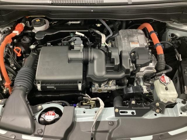 フィット ｅ：ＨＥＶホーム　ワンオーナー　中古スタッドレスタイヤ、純正メモリーナビ、ドライブレコーダー前後装着＋ＥＴＣ付　当社デモカー　前後誤発進抑制機能　クリソナ　助手席エアバッグ　運転席エアバッグ　１オナ　試乗車ＵＰ　ＡＢＳ（26枚目）