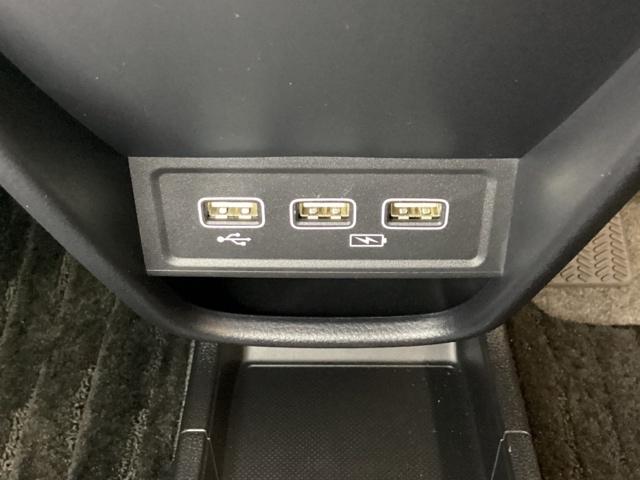 Ｎ－ＯＮＥ オリジナルスタイルプラスアーバン　ワンオーナー　中古スタッドレスタイヤ、純正メモリーナビ、ドライブレコーダー前後装着＋ＥＴＣ付　当社デモカー　Ａクルーズ　衝突被害軽減ブレーキ　ＬＥＤヘッドライト　横滑り防止装置　オートライト　ドラレコ（12枚目）