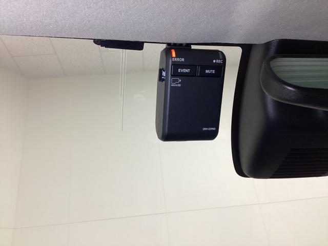 WR-V Z 中古スタッドレスタイヤ 純正メモリーナビ ドライブレコーダー前後装着+ETC付 当社デモカー ソナー 盗難防止装置 誤発進抑制 Rカメラ ワンオーナー USB ESC LEDライト ABS ドラレコ(19枚目)