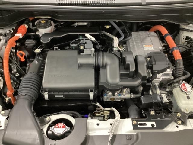 フィット ｅ：ＨＥＶホーム　中古スタッドレスタイヤ　純正メモリーナビ　バックカメラ　ドライブレコーダー前後装着＋ＥＴＣ付　当社デモカー　ＬＥＤヘッドライト　ＨｏｎｄａＣＯＮＮＥＣＴ搭載　前後誤発進抑制機能　クリソナ　１オナ（26枚目）