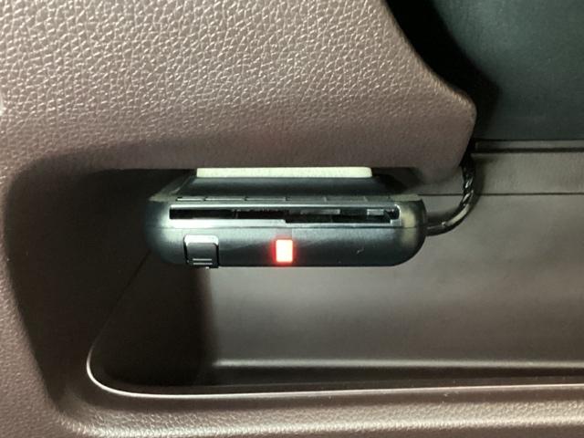 Ｎ－ＷＧＮカスタム Ｇ・ターボパッケージ　新品フロアカーペットマット付　光触媒抗菌消臭施工済　地デジフルセグ　横滑り防止システム　追突被害軽減ブレーキ　ＥＣＯＮモード　ＷＳＲＳ　ナビ＆ＴＶ　イモビ　サイドエアバッグ　オートクルーズ　キーフリー（15枚目）