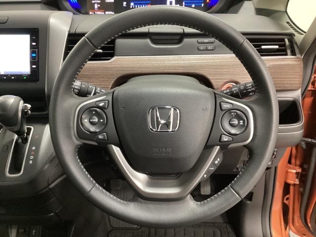 フリード+ クロスター・ホンダセンシング 光触媒抗菌消臭施工済 イモビ USB接続 スマキー Wパワスラ 1オーナー キーレス ナビTV リアカメラ オートクルーズコントロール VSA エコアイドル オートエアコン ETC車載器 DVD再生(11枚目)