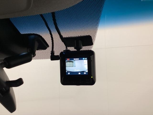 フリード＋ クロスター・ホンダセンシング　光触媒抗菌消臭施工済　イモビ　ＵＳＢ接続　スマキー　Ｗパワスラ　１オーナー　キーレス　ナビＴＶ　リアカメラ　オートクルーズコントロール　ＶＳＡ　エコアイドル　オートエアコン　ＥＴＣ車載器　ＤＶＤ再生（15枚目）