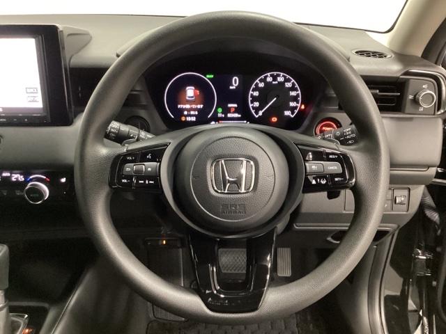 ヴェゼル e:HEVX 光触媒抗菌消臭施工済 ソナー Rカメラ クルコン エアコン シ-トヒ-タ- スマキー VSA LEDライト ETC車載器 DVD エアバッグ ABS 4WD車 地デジTV キーレスエントリー(14枚目)