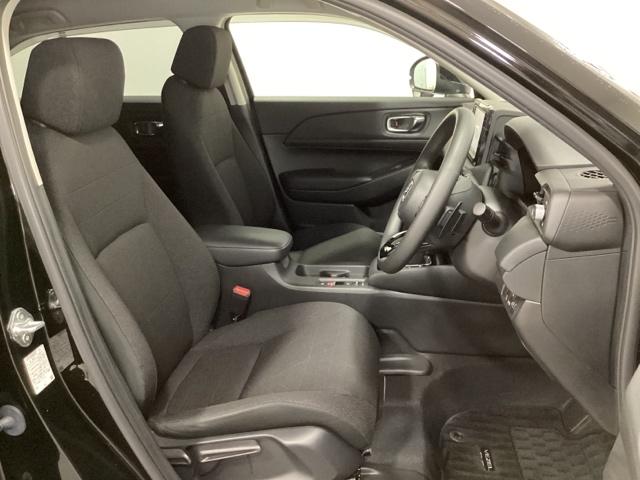 ヴェゼル e:HEVX 光触媒抗菌消臭施工済 ソナー Rカメラ クルコン エアコン シ-トヒ-タ- スマキー VSA LEDライト ETC車載器 DVD エアバッグ ABS 4WD車 地デジTV キーレスエントリー(20枚目)