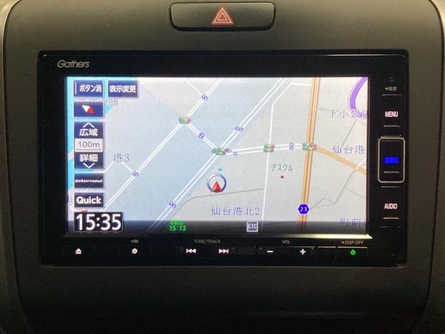 フリードハイブリッド ハイブリッド・Ｇホンダセンシング　６人乗り　光触媒抗菌消臭施工済　シートヒーター　フルセグＴＶ　軽減ブレーキ　キーフリーシステム　ＤＶＤ再生可能　ＥＣＯＮ　後カメラ　Ａクルーズ　ＬＥＤヘッドランプ　シートＨ　横滑防止　ドライブレコーダ（6枚目）