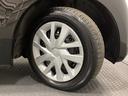 純正スチールホイールには専用ホイールトリム(カバー)を装着しております。足元を引き立てます。