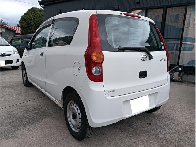 ミラ TX 車検令和9年11月(車検2年)オイル消費改善済み最終モデル 走行2.9万km ワンオーナー元法人車 禁煙車 ヘッドライト左右リペア済み 4ナンバー 貨物 AMFMラジオ エアコン パワステ ABS(7枚目)