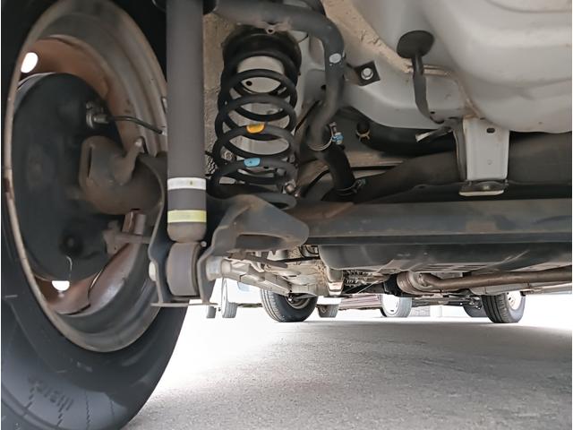 ミラ TX 車検令和9年11月(車検2年)オイル消費改善済み最終モデル 走行2.9万km ワンオーナー元法人車 禁煙車 ヘッドライト左右リペア済み 4ナンバー 貨物 AMFMラジオ エアコン パワステ ABS(53枚目)