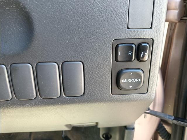 タント カスタムL 車検令和9年2月12日 関東仕入れ ナビ ミュージックサーバー CD/DVD再生 禁煙車 キーレス エアコン パワステ 修復歴なし(31枚目)