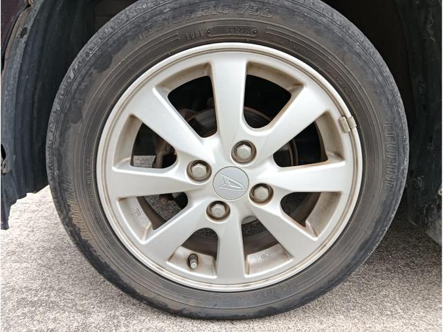 タイヤホイールの状態です。