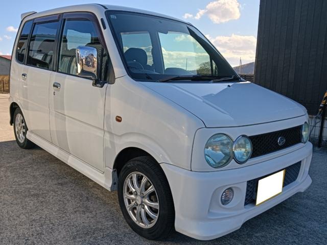 ムーヴ カスタムＬ　車検令和８年１２月１９日　後期モデル　４ＷＤ　禁煙車　ナビ　テレビ　純正オプション天井スピーカー　エンジンスターター　１３インチアルミ　キーレス　４ＡＴ　エアコン　パワステ　チップアップシート（3枚目）