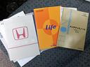 取扱説明書や新車時のカタログなど今では希少なものがきれいにのこっています。最後までお付き合いいただきありがとうございました。それではお問い合わせお待ちしております。