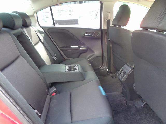 LX 4WD 純正メモリ-ナビTV CD ブルートゥース バックモニタ- スマートキープッシュスタート アイドリングストップ 横滑り防止 シ-トヒ-タ- ドアミラ-ヒ-タ- 革ハンドル 純正AW(25枚目)
