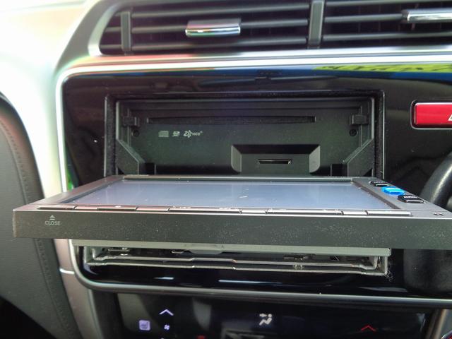 LX 4WD 純正メモリ-ナビTV CD ブルートゥース バックモニタ- スマートキープッシュスタート アイドリングストップ 横滑り防止 シ-トヒ-タ- ドアミラ-ヒ-タ- 革ハンドル 純正AW(30枚目)