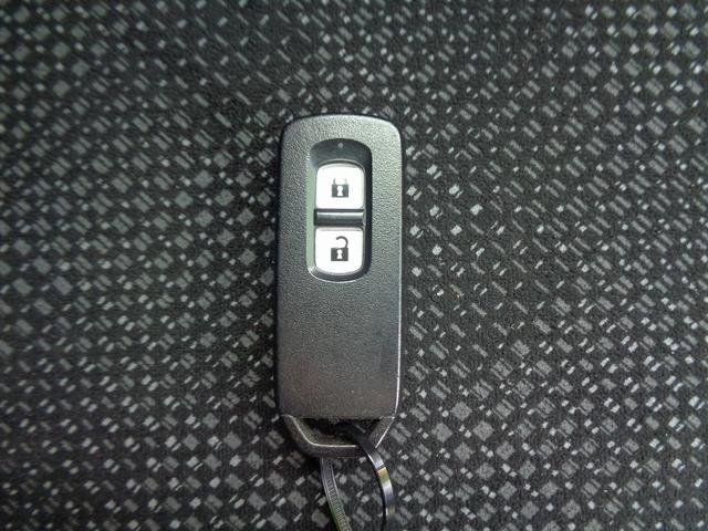 G SSパッケージII 車検整備込 衝突軽減ブレ-キ 純正CD スマートキ-プッシュスタ-ト アイドリングストップ 横滑り防止 フルートAC ETC シ-トヒ-タ- W&サイド&カ-テンエアバック 電格ドアミラ-(27枚目)