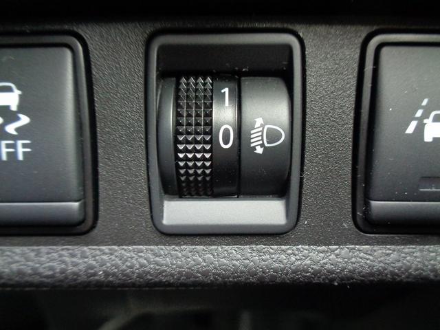 ノート Ｘ　車検整備付　衝突軽減ブレーキ　前後誤発進抑制　メモリ－ナビ　ＣＤ　スマ－トキ－Ｐスタ－ト　オ－トライト　ＥＴＣ　アイドリングストップ　横滑り防止　コ－ナ－センサ－　ＬＤＷ　ウィンカ－付き電格ドアミラ－（38枚目）