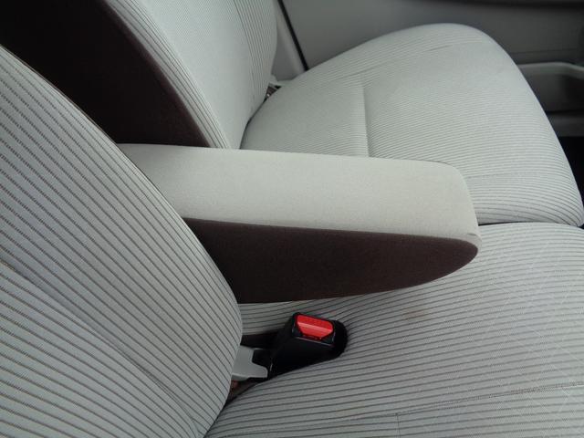 デイズ Ｓ　整備付　４ＷＤ　メモリーナビＴＶ　ＣＤ　ブル－トゥ－ス　キ－レス　シ－トヒ－タ－　アイドリングストップ　横滑り防止　電格ドアミラ－　プライバシ－ガラス（13枚目）