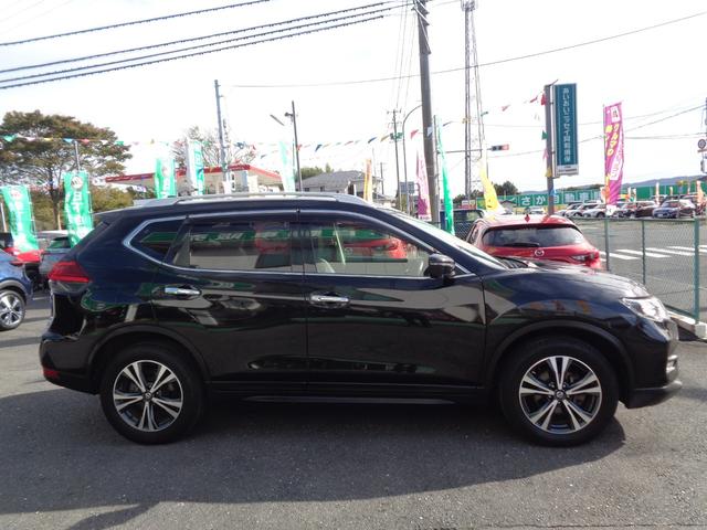 エクストレイル ２０Ｘ　車検整備付　切替４ＷＤ　衝突軽減ブレーキ　前後誤発進抑制　純正９インチメモリ－ナビ地デジＴＶ　アラウンドビューモニター　スマ－トキ－Ｐスタ－ト　クルーズコントロール　パワ－バックドア　電動パーキング（7枚目）