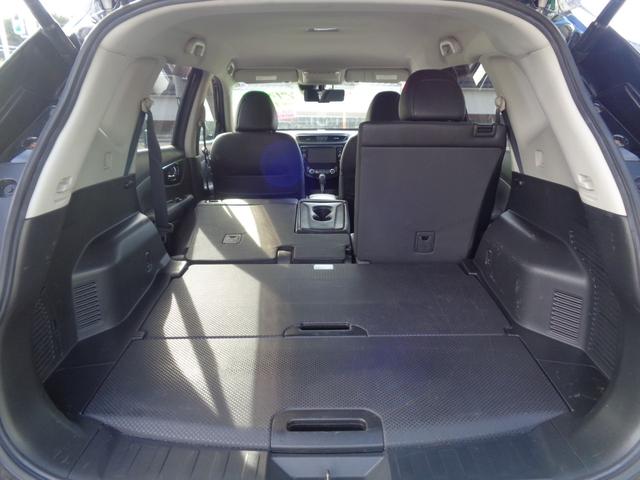 エクストレイル ２０Ｘ　車検整備付　切替４ＷＤ　衝突軽減ブレーキ　前後誤発進抑制　純正９インチメモリ－ナビ地デジＴＶ　アラウンドビューモニター　スマ－トキ－Ｐスタ－ト　クルーズコントロール　パワ－バックドア　電動パーキング（30枚目）