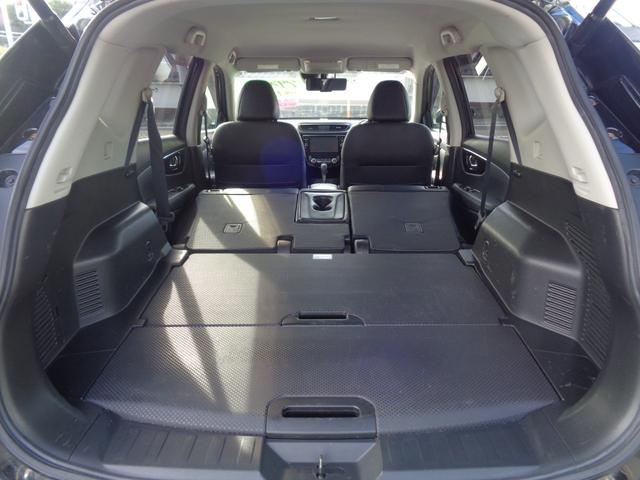 エクストレイル ２０Ｘ　車検整備付　切替４ＷＤ　衝突軽減ブレーキ　前後誤発進抑制　純正９インチメモリ－ナビ地デジＴＶ　アラウンドビューモニター　スマ－トキ－Ｐスタ－ト　クルーズコントロール　パワ－バックドア　電動パーキング（31枚目）