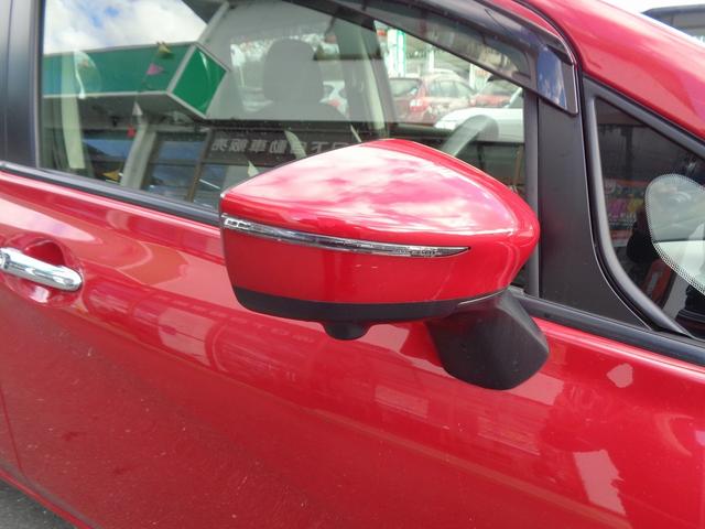 ノート Ｘ　ＦＯＵＲ　切替４ＷＤ　助手席電動スライドアップシ－ト　車検整備付　　衝突軽減ブレーキ　前後誤発進抑制　アラウンドビューモニター　スマ－トキ－Ｐスタ－ト　横滑防止　フルオ－トＡＣ　オ－トライト　コ－ナ－センサ－（9枚目）