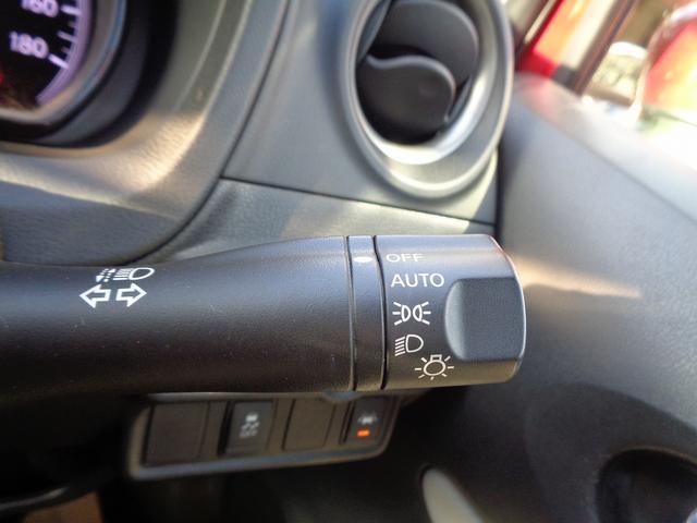 ノート Ｘ　ＦＯＵＲ　切替４ＷＤ　助手席電動スライドアップシ－ト　車検整備付　　衝突軽減ブレーキ　前後誤発進抑制　アラウンドビューモニター　スマ－トキ－Ｐスタ－ト　横滑防止　フルオ－トＡＣ　オ－トライト　コ－ナ－センサ－（34枚目）