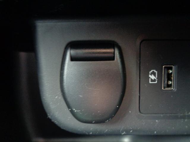 キックス Ｘ　プロパイロット　整備付　衝突軽減ブレーキ　前後誤発進抑制　純正９インチメモリーナビ地デジＴＶ　アラウンドビューモニター　スマ－トキ－Ｐスタ－ト　クル－ズコントロ－ル　電動パ－キング　横滑り防止　ＬＥＤ（39枚目）