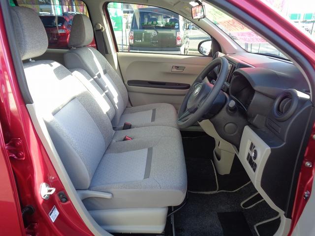 パッソ X 整備付 純正メモリーナビTV バックカメラ CD ブル-トゥ-ス スマートキ-プッシュスタート ETC アイドリングストップ 横滑り防止 電格ドアミラ- プライバシ-ガラス(11枚目)