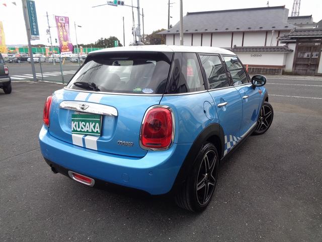 MINI クーパー 整備付 純正HDDナビ バックカメラ ブル-トゥ-ス スマ-トキ- フルオ-トAC ETC フォグランプ アイドリングストップ 横滑り防止 リアコ-ナ-センサ- 社外アルミ バックフォグ 電格ミラ-(2枚目)