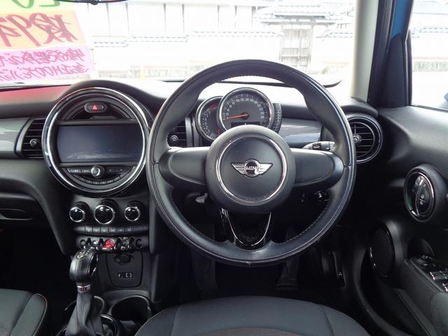 MINI クーパー 整備付 純正HDDナビ バックカメラ ブル-トゥ-ス スマ-トキ- フルオ-トAC ETC フォグランプ アイドリングストップ 横滑り防止 リアコ-ナ-センサ- 社外アルミ バックフォグ 電格ミラ-(18枚目)