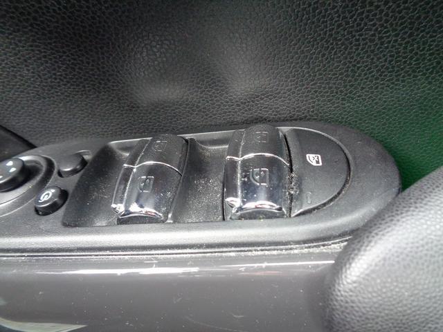 MINI クーパー 整備付 純正HDDナビ バックカメラ ブル-トゥ-ス スマ-トキ- フルオ-トAC ETC フォグランプ アイドリングストップ 横滑り防止 リアコ-ナ-センサ- 社外アルミ バックフォグ 電格ミラ-(34枚目)