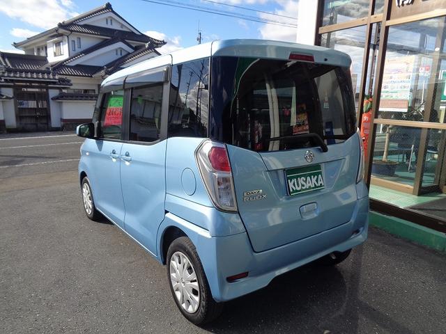 デイズルークス S 整備付 メモリーナビTV CD ブルートゥース キ-レス アイドリングストップ 横滑り防止 ETC 電格ドアミラ- プライバシ-ガラス(5枚目)