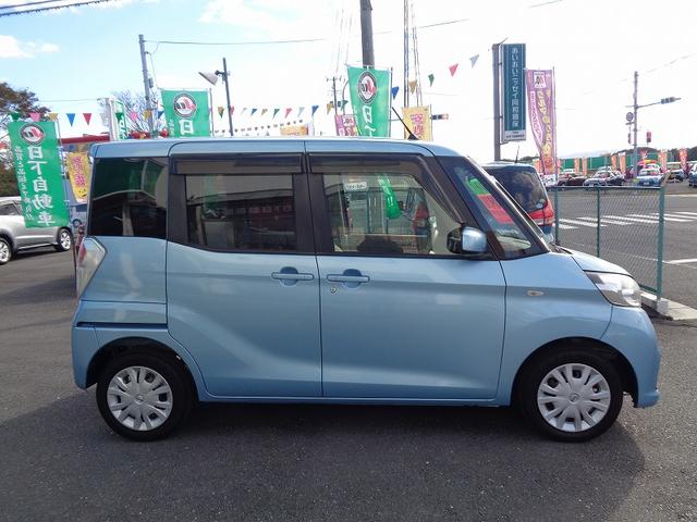 デイズルークス S 整備付 メモリーナビTV CD ブルートゥース キ-レス アイドリングストップ 横滑り防止 ETC 電格ドアミラ- プライバシ-ガラス(7枚目)