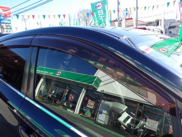 インプレッサスポーツ ２．０ｉ－Ｓアイサイト　車検整備付　４ＷＤ　衝突軽減ブレーキ　純正メモリーナビ地デジＴＶ　バックカメラ　スマートキ－Ｐスタート　横滑り防止　クルーズコントロール　パワ－シ－ト　電動パ－キング　パドルシフト　ＬＥＤライト（8枚目）