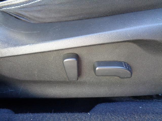 インプレッサスポーツ ２．０ｉ－Ｓアイサイト　車検整備付　４ＷＤ　衝突軽減ブレーキ　純正メモリーナビ地デジＴＶ　バックカメラ　スマートキ－Ｐスタート　横滑り防止　クルーズコントロール　パワ－シ－ト　電動パ－キング　パドルシフト　ＬＥＤライト（19枚目）