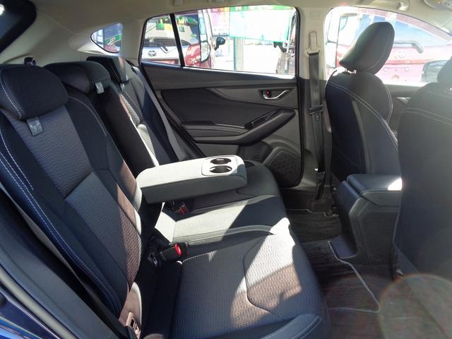 インプレッサスポーツ ２．０ｉ－Ｓアイサイト　車検整備付　４ＷＤ　衝突軽減ブレーキ　純正メモリーナビ地デジＴＶ　バックカメラ　スマートキ－Ｐスタート　横滑り防止　クルーズコントロール　パワ－シ－ト　電動パ－キング　パドルシフト　ＬＥＤライト（28枚目）