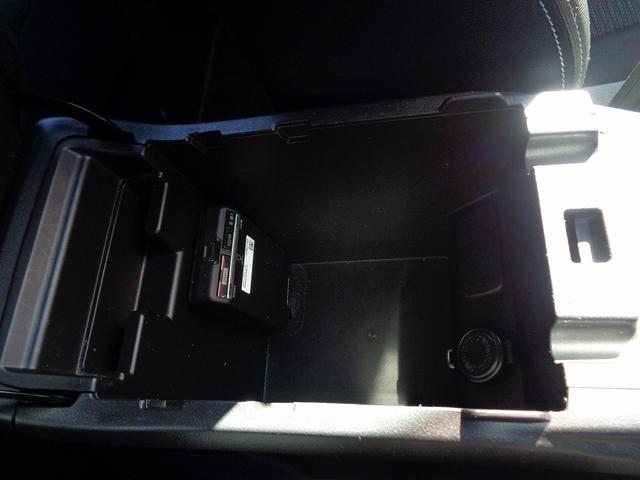 インプレッサスポーツ ２．０ｉ－Ｓアイサイト　車検整備付　４ＷＤ　衝突軽減ブレーキ　純正メモリーナビ地デジＴＶ　バックカメラ　スマートキ－Ｐスタート　横滑り防止　クルーズコントロール　パワ－シ－ト　電動パ－キング　パドルシフト　ＬＥＤライト（54枚目）