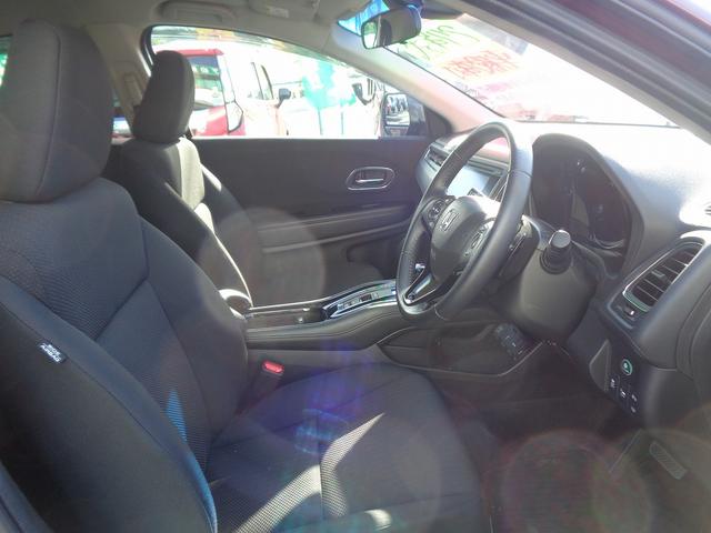 ヴェゼル ハイブリッドＸ　車検整備付　衝突軽減ブレーキ　純正メモリーナビ地デジＴＶ　バックカメラ　スマートキ－Ｐスタート　クルーズコントロール　横滑り防止　コ－ナ－センサ－　電動パ－キング　カ－テンエアバック　ＬＥＤライト（19枚目）