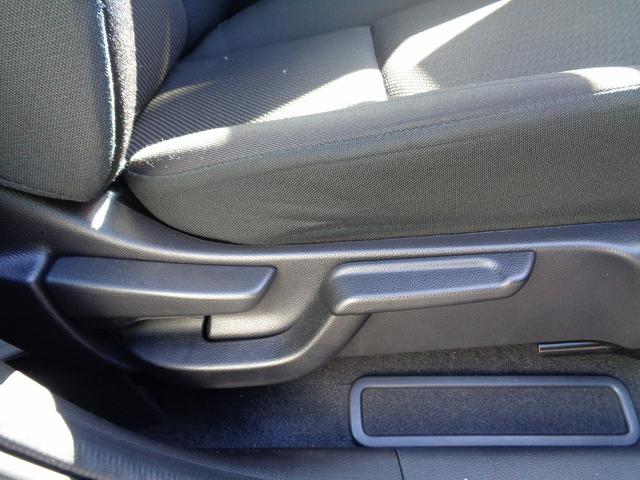 ヴェゼル ハイブリッドＸ　車検整備付　衝突軽減ブレーキ　純正メモリーナビ地デジＴＶ　バックカメラ　スマートキ－Ｐスタート　クルーズコントロール　横滑り防止　コ－ナ－センサ－　電動パ－キング　カ－テンエアバック　ＬＥＤライト（20枚目）