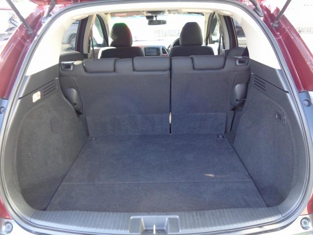 ヴェゼル ハイブリッドＸ　車検整備付　衝突軽減ブレーキ　純正メモリーナビ地デジＴＶ　バックカメラ　スマートキ－Ｐスタート　クルーズコントロール　横滑り防止　コ－ナ－センサ－　電動パ－キング　カ－テンエアバック　ＬＥＤライト（28枚目）