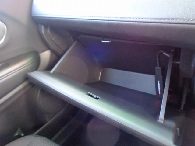 ヴェゼル ハイブリッドＸ　車検整備付　衝突軽減ブレーキ　純正メモリーナビ地デジＴＶ　バックカメラ　スマートキ－Ｐスタート　クルーズコントロール　横滑り防止　コ－ナ－センサ－　電動パ－キング　カ－テンエアバック　ＬＥＤライト（55枚目）